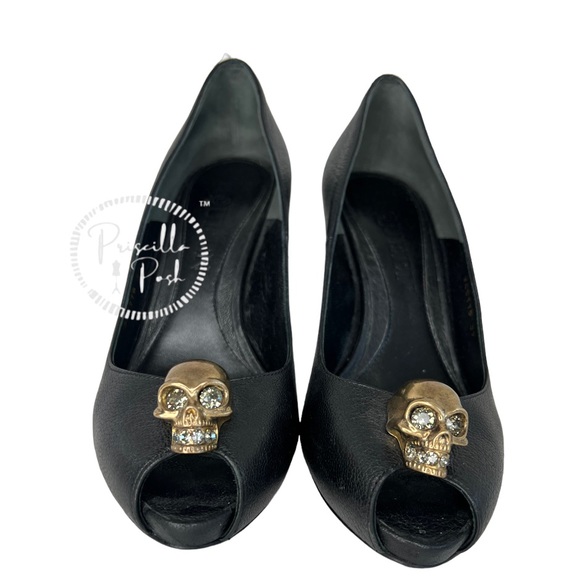 Alexander McQueen Skull Peep Toe Pumps Gold Skull Crystals Black Leather - Picture 4 of 15